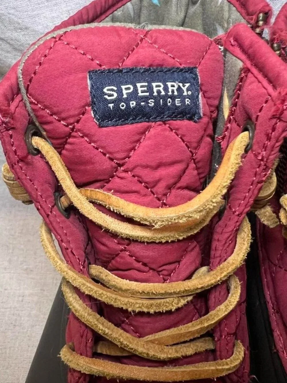 Sperry Saltwater Women’s Ankle Duck Rain Boots Quilted Waterproof Lace-Up 7